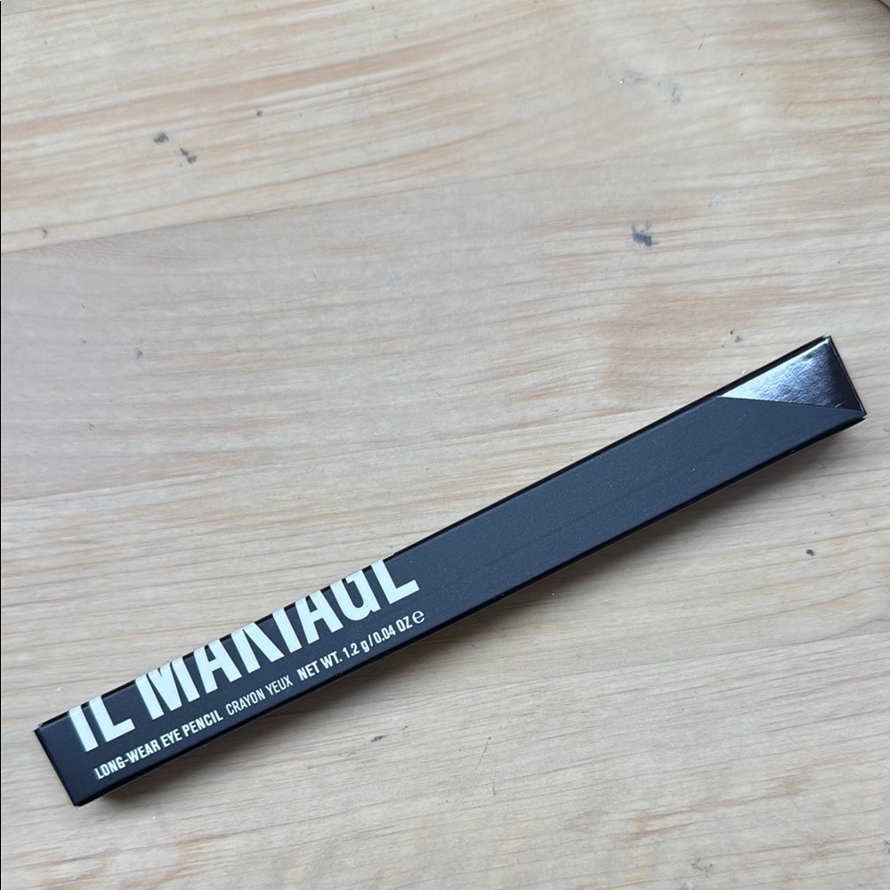Brand new in box IL MAKIAGE Long wear eye pencil color Oreo